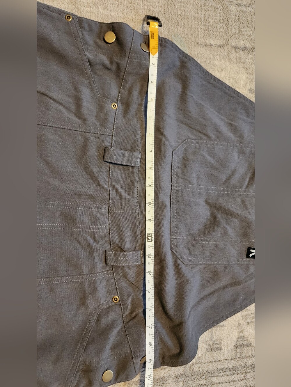 Flylow Men's Trailworks Bibs. Gray. Size L. Like New - Picture 6 of 7